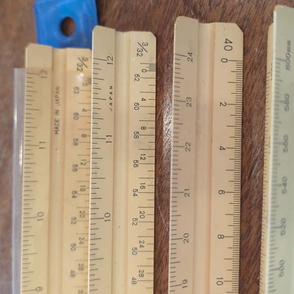 12 Inch Architect/Engineer /Metric Triangular Scale Ruler - Picture 4 of 8